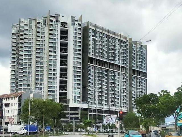 Serviced Residence for sale in Seri Kembangan, Majlis Bandaraya Subang Jaya