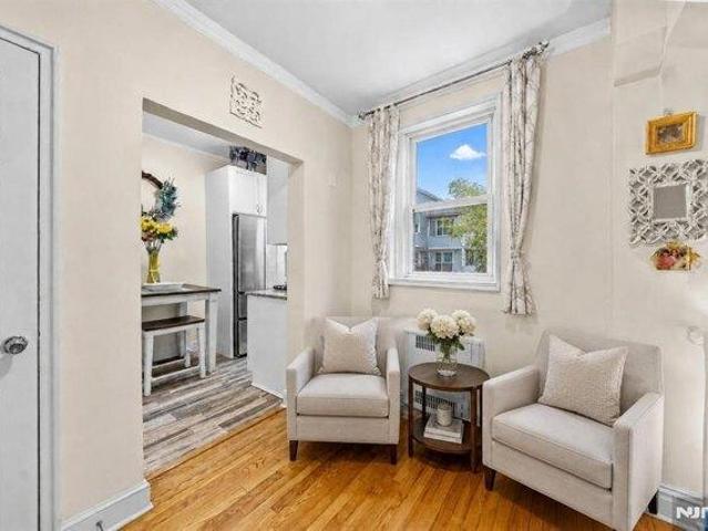 Condo for sale in Hackensack, New Jersey
