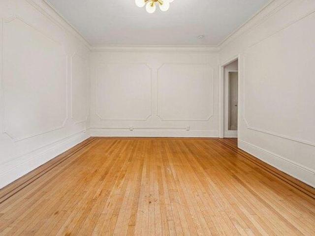Condo for sale in Hudson, New Jersey