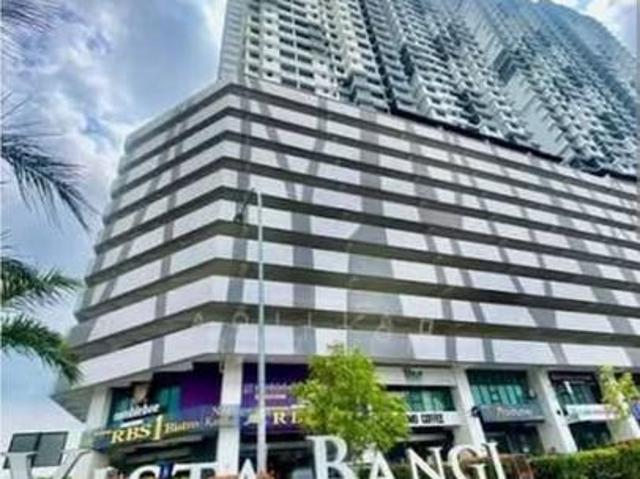 Serviced Residence for sale in Kajang, Langat
