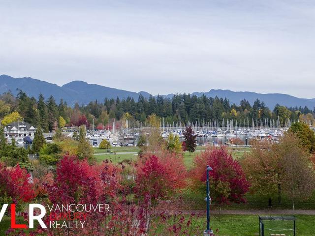 Apartment for rent in Lower Robson, Vancouver