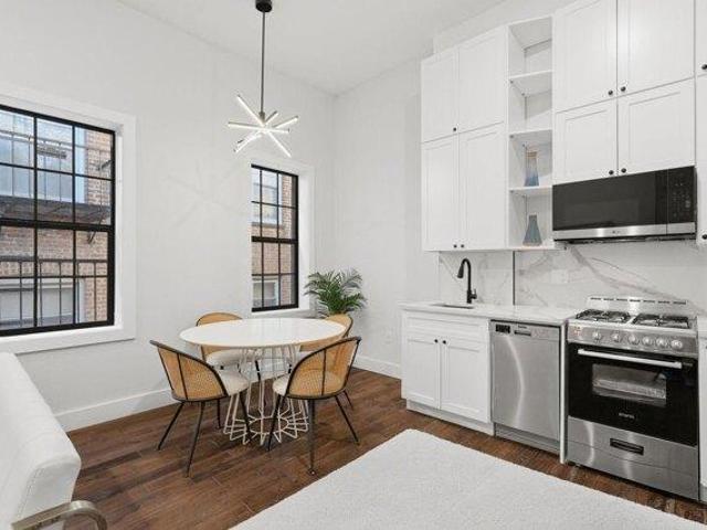 Condo for sale in Hudson, New Jersey