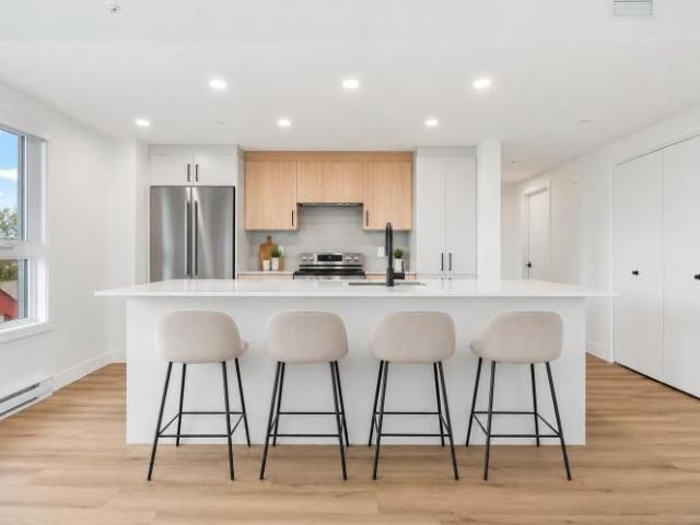Apartment for rent in D'autray, Quebec