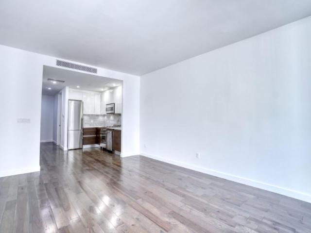 Condo for sale in Queens, Arverne