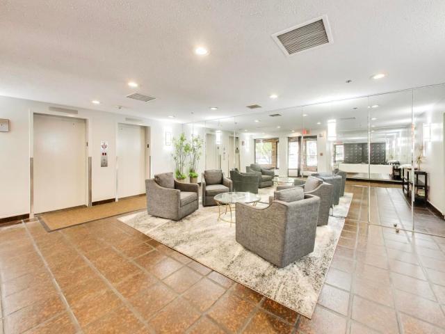 Condo for sale in Northbrook, Illinois