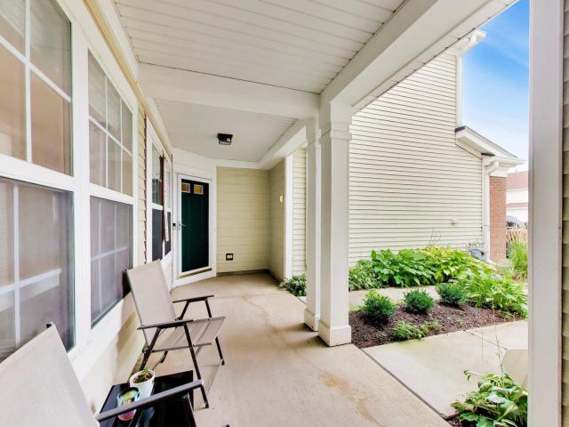 Condo for sale in Warrenville, Illinois