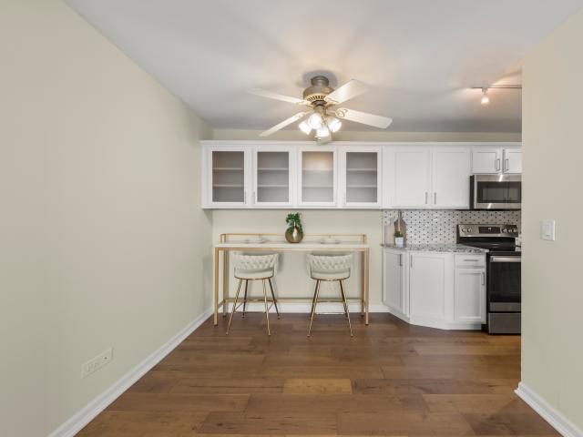 Condo for sale in Bensenville, Illinois