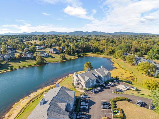 Condo for sale in Forest, Bedford County