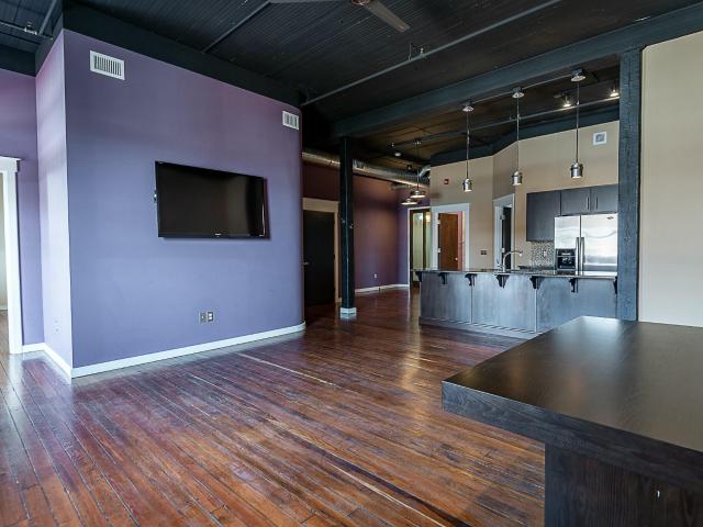 Condo for sale in Springfield