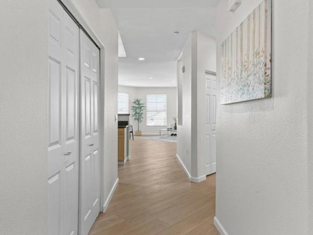 Condo for sale in Emeryville, California