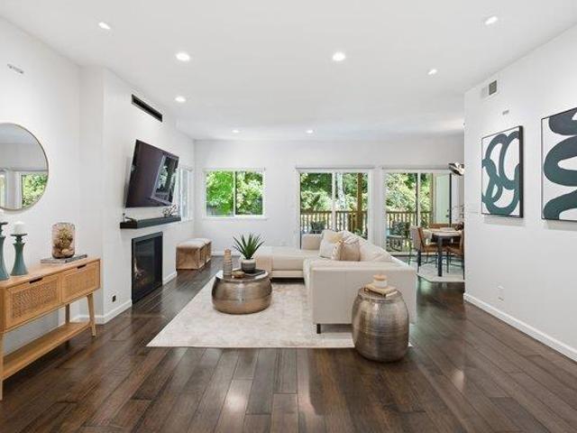 Condo for sale in San Mateo, California
