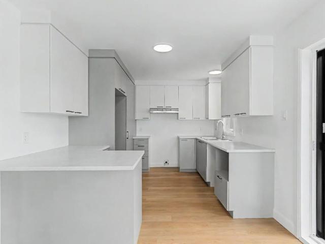 Apartment for rent in Drummond, Quebec