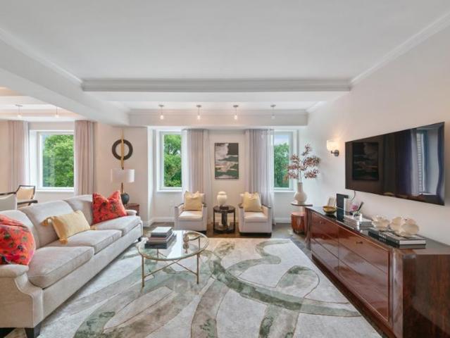 Condo for sale in Arverne, New York