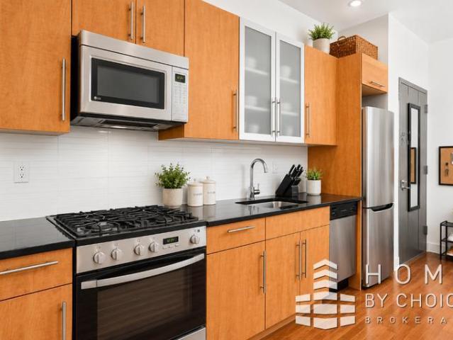 Condo for sale in Arverne, New York