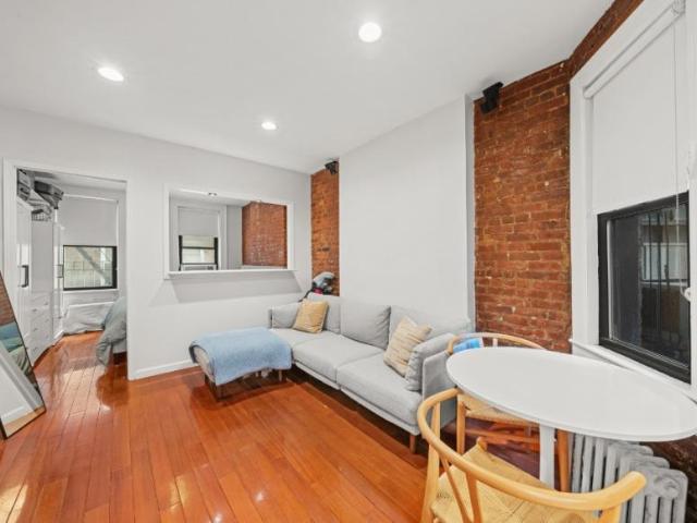 Condo for sale in Arverne, New York