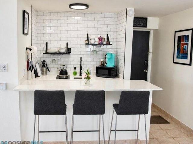Condo for sale in San Juan