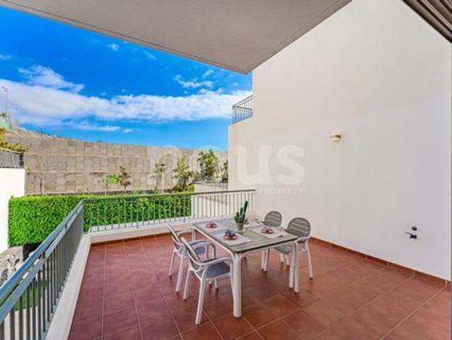 Apartamento en venta en La Caleta, Adeje