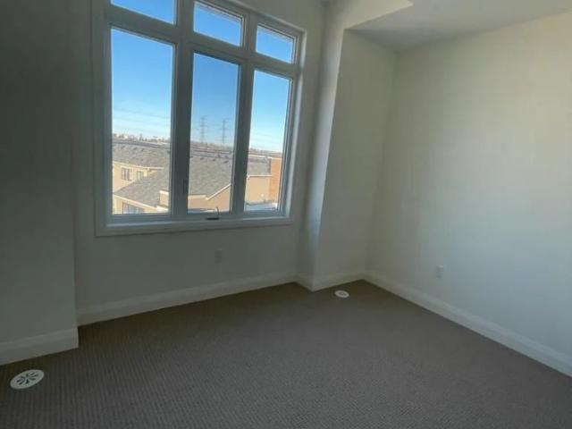 Townhouse for rent in Durham, Ontario