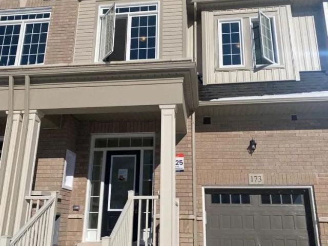 Townhouse for rent in Barrie, Ontario