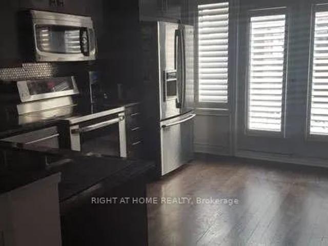 Townhouse for rent in Woburn, Ontario