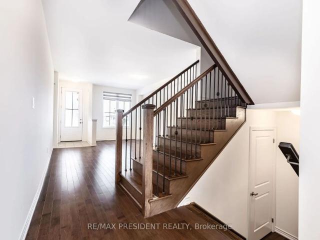 Townhouse for rent in Georgina, Ontario