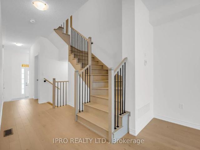 Townhouse for rent in Milton, Ontario