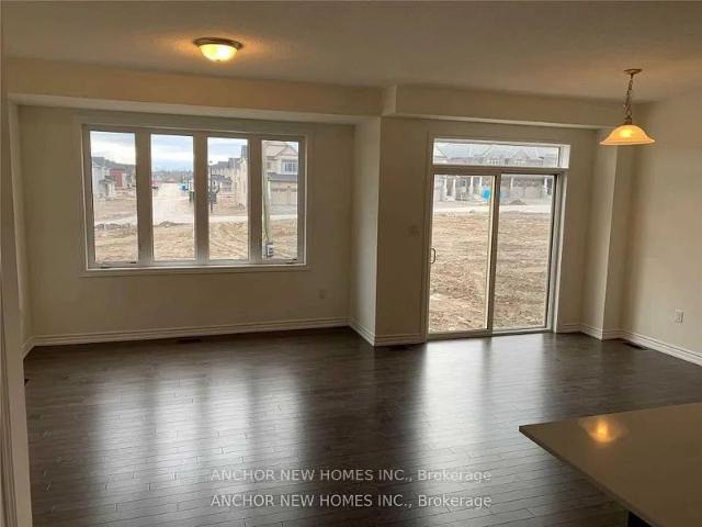 Townhouse for rent in Cavan-monaghan, Ontario