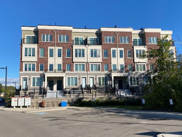House for rent in Oakville, Golden Horseshoe