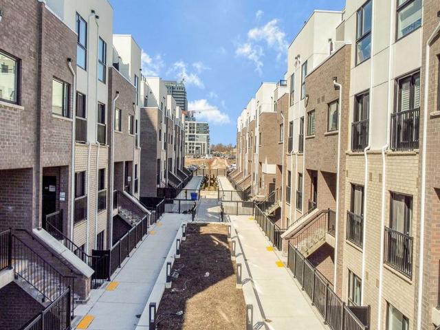 House for rent in Oakville, Ontario