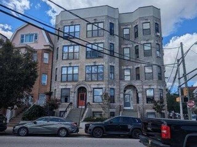 Condo for sale in Hudson, New Jersey