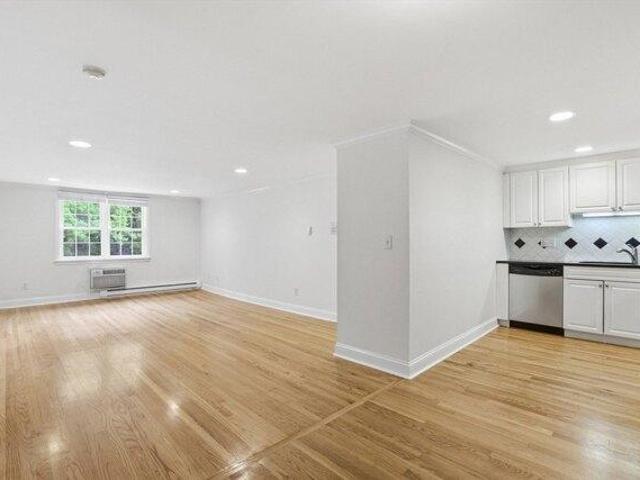 Condo for sale in Acton, Massachusetts