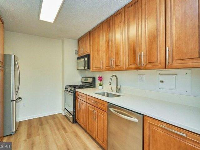 Condo for sale in Virginia