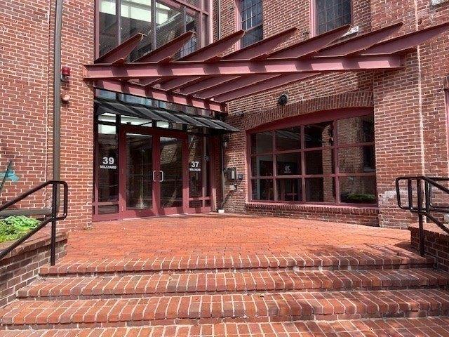 Condo for sale in Amesbury, Massachusetts