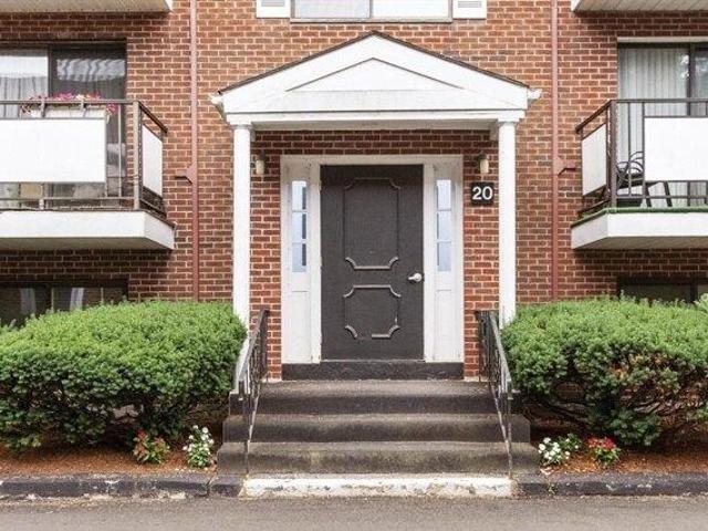 Condo for sale in Andover, Massachusetts