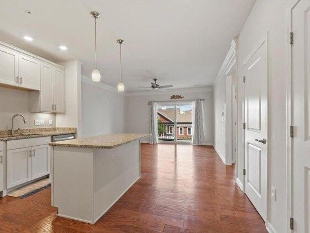 Condo for sale in Andover, Massachusetts