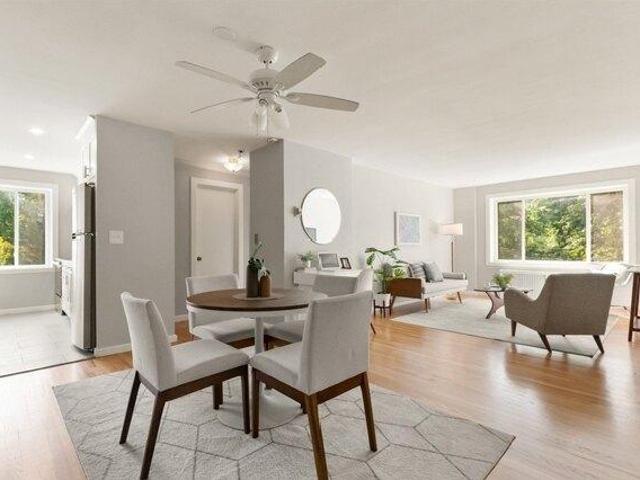 Condo for sale in Arlington, Middlesex County