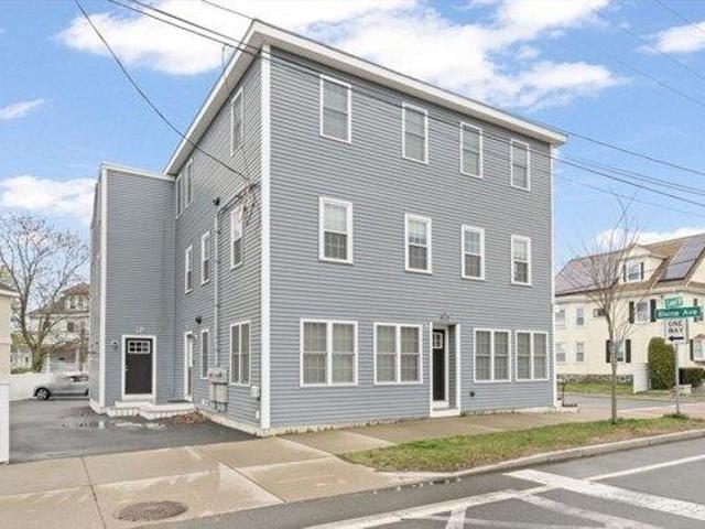 Condo for sale in Beverly, Massachusetts