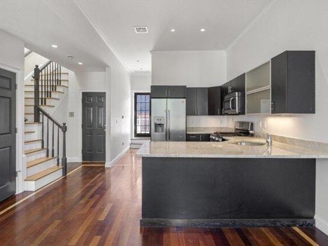 Condo for sale in Boston, Massachusetts