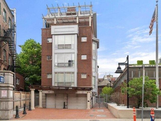 Condo for sale in Boston, Massachusetts