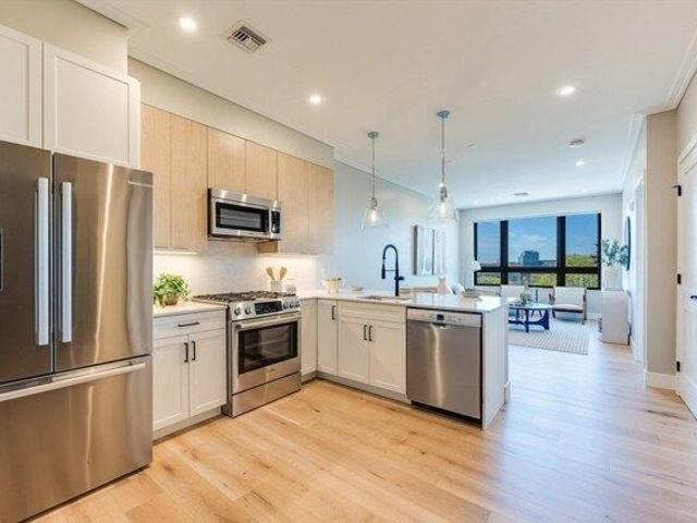 Condo for sale in Boston, Massachusetts