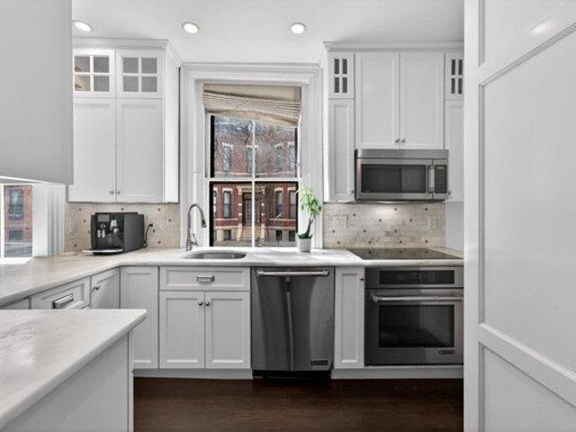 Condo for sale in Boston, Massachusetts