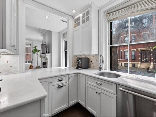 Condo for sale in Boston, Massachusetts
