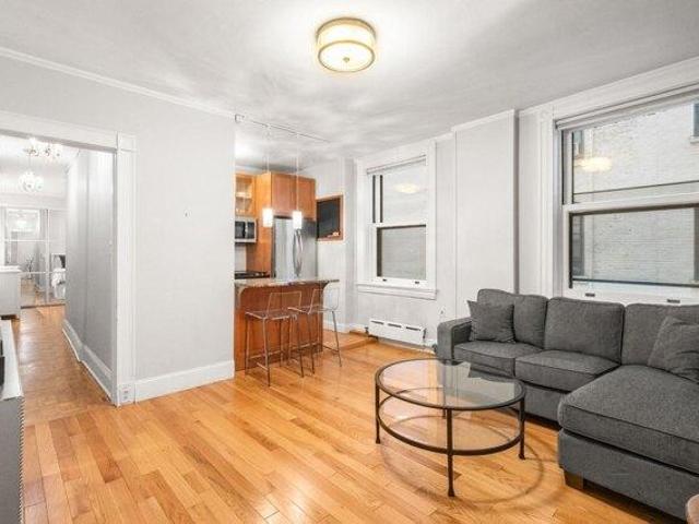 Condo for sale in Beacon Hill, Boston