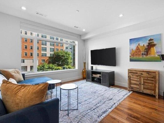 Condo for sale in East Boston, Boston