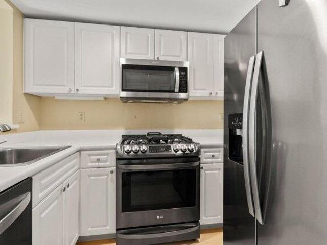 Condo for sale in Chinatown, Boston
