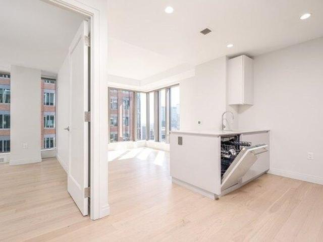 Condo for sale in Seaport, Boston