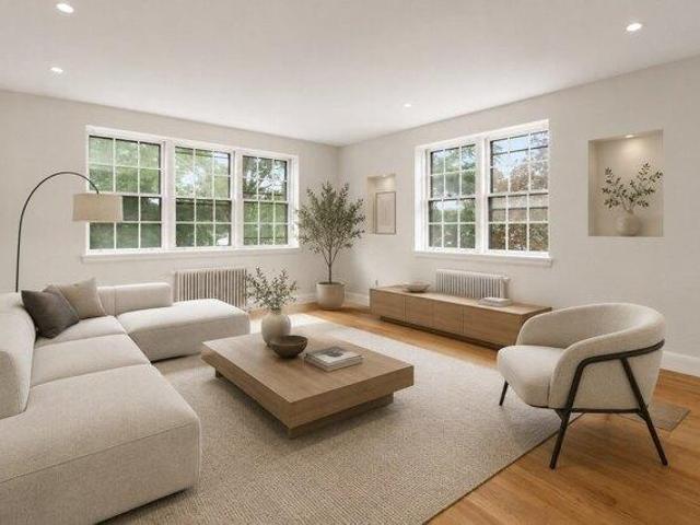 Condo for sale in Aberdeen, Boston