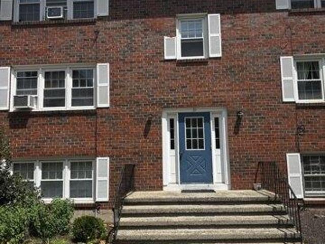 Condo for sale in Branford, Connecticut