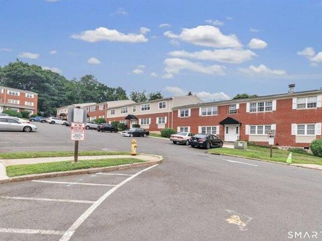 Condo for sale in Bridgeport, Connecticut