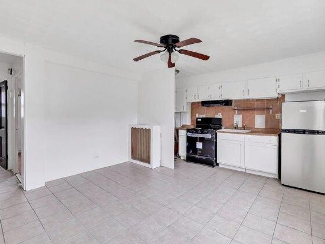Condo for sale in Bridgeport, Connecticut